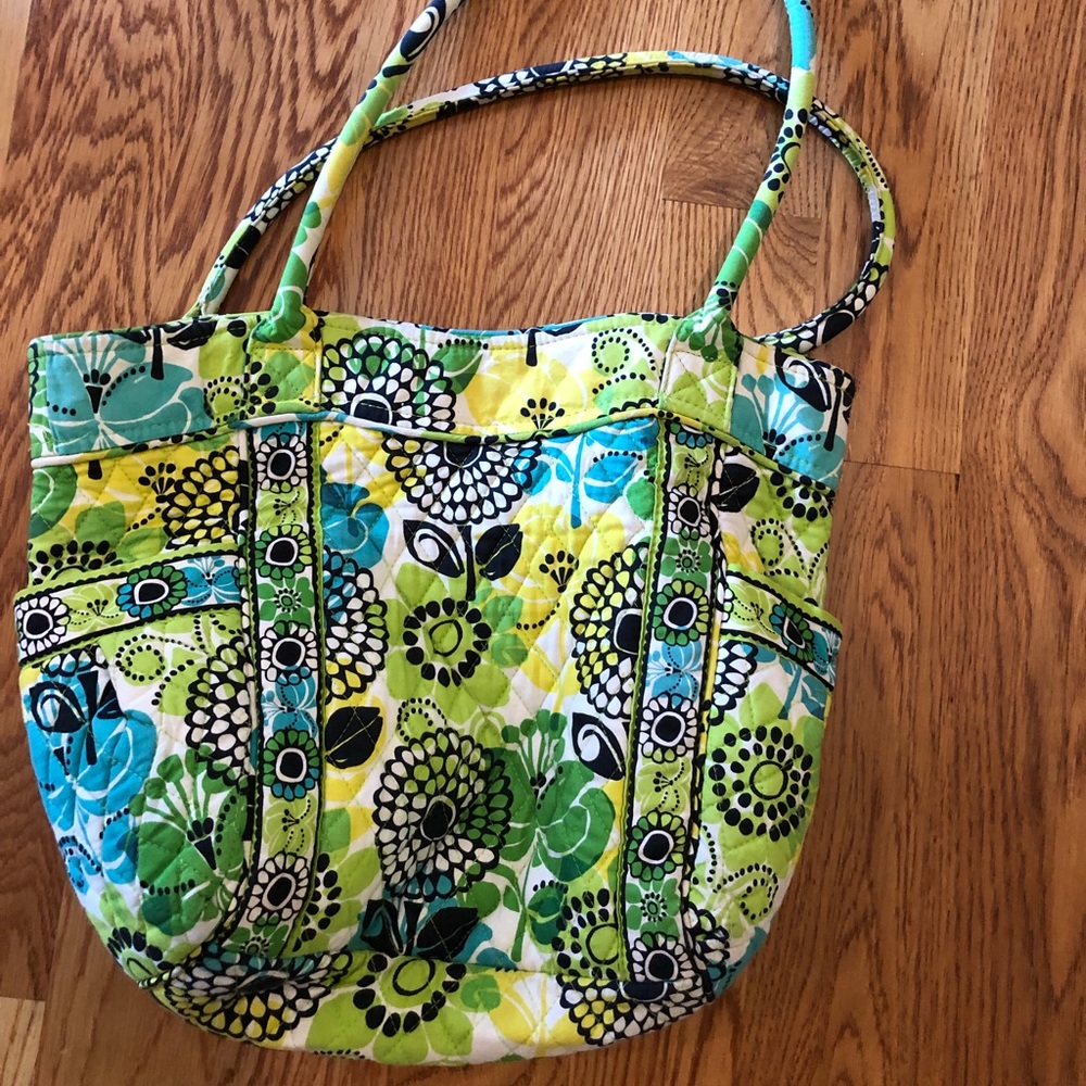 Vera Bradley large tote in Limes Up